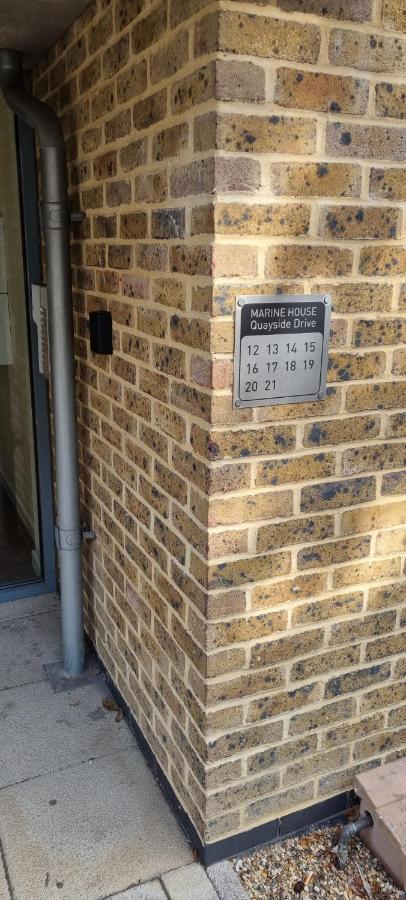 360 Serviced Accommodations - Colchester Marine Quay - 1 Double Bedroom Apartment Exterior photo